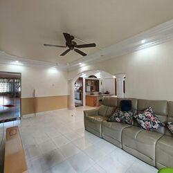 Blk 318 Tampines Street 33 (Tampines), HDB 5 Rooms #588369961
